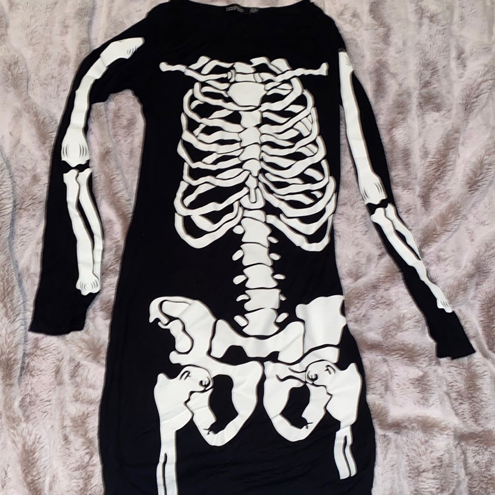 Boohoo Skeleton bodycon dress size 6